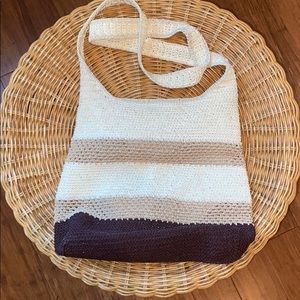 Crochet over the shoulder bag for summer